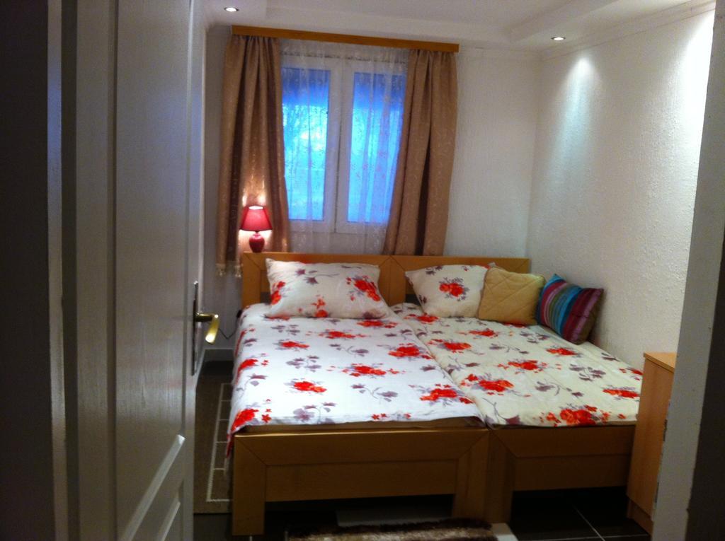 Apartment Vistanova Vrdnik Room photo